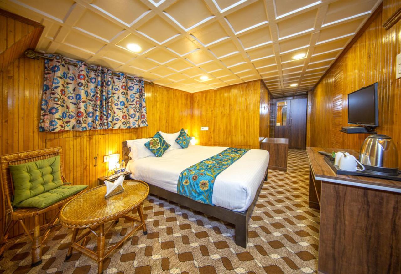 Gulmarg Ski Hill Resort Eksteriør bilde